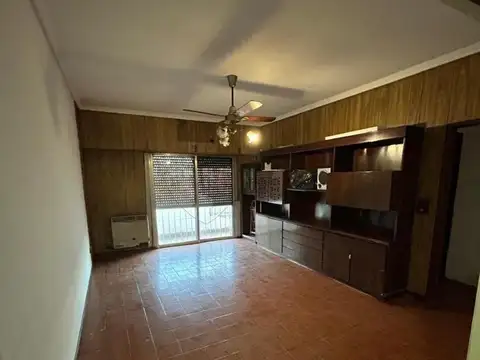 Av Belgrano 6300
