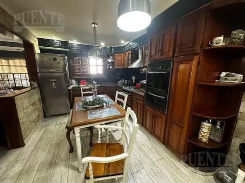 Casa en Venta de 4 dormitorios