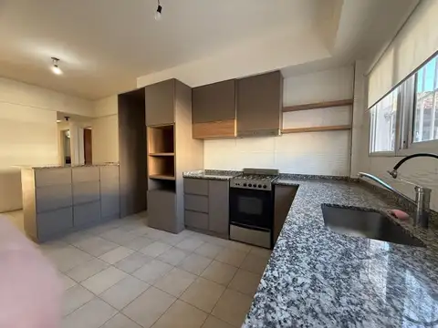 Depto Tipo Casa 3 ambientes con 2 baños