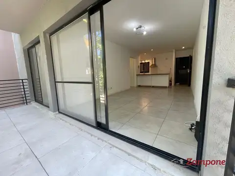 Departamento en Alquiler con 1 cocheras