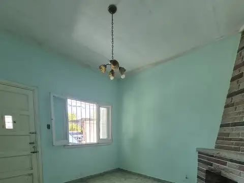 Depto Tipo Casa en Alquiler de 2 ambientes