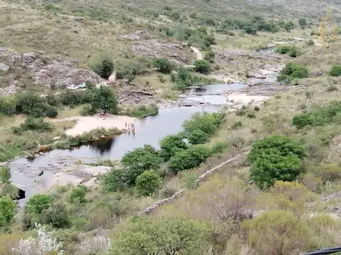 Vendo casa cabaña en Estancia Vieja