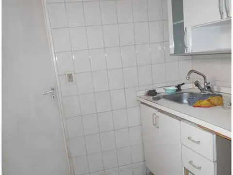 Av Belgrano 2200, Piso 7