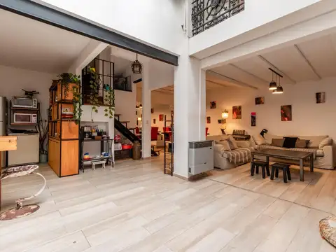 IMPERDIBLE! DIVINO PH CON TODO EL ENCANTO EN EL CENTRO DE SAN ISIDRO.