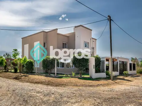Casa en venta - APTA CRÉDITO - Zona Aeropuerto - San Luis, Salta