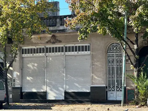 Local en Venta en Villa Urquiza, USD 320.000
