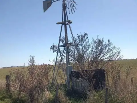 Ruta 20 e/ Magdalena y Vieytes