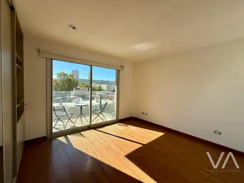 Departamento en Alquiler con 1 cocheras