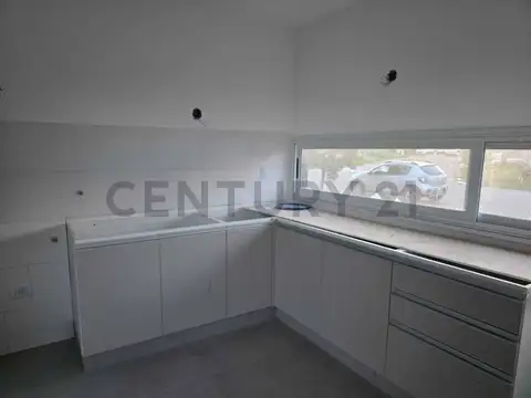 Casa en Venta en Kilometro 11, USD 168.000