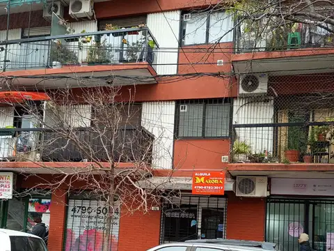 Local en Alquiler en Olivos Vias/Maipu, $ 650.000