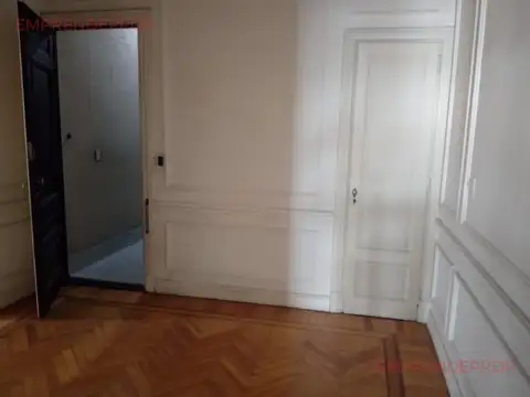 Departamento en Venta 100 años