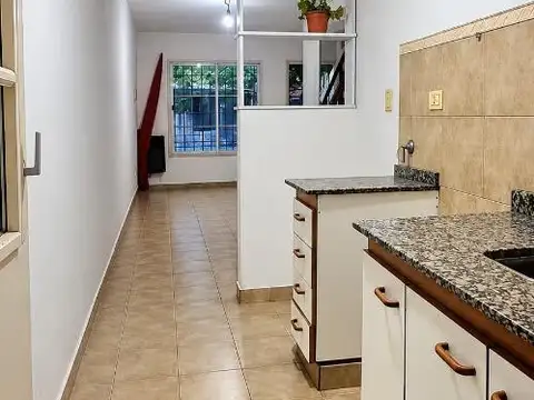 Departamento en Alquiler en San Antonio de Padua, $ 750.000