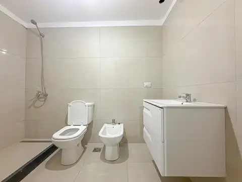 Departamento 4 ambientes con 3 baños