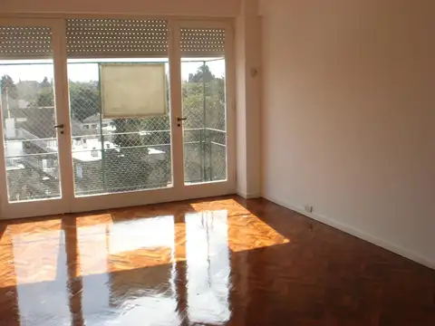 Departamento en Alquiler de 4 ambientes