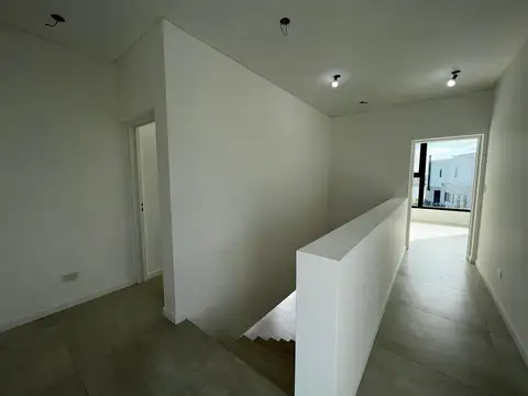 Casa  en Venta en Carpinchos, Nordelta