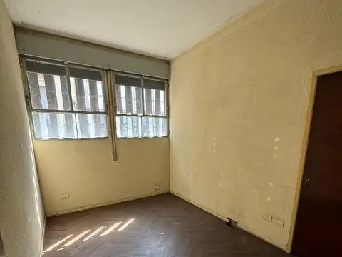 Oficina 3 ambientes con 1 baño