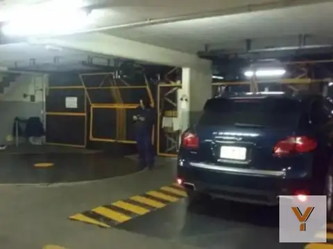 Cochera en venta - 12Mts2 - Microcentro