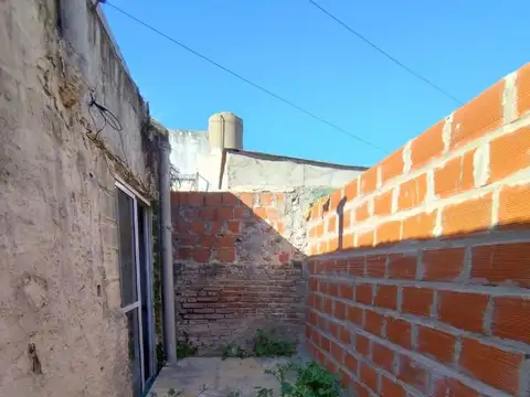 Depto Tipo Casa en Venta de 2 ambientes