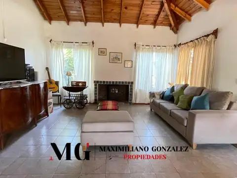 Casa venta - Barrio Malibú