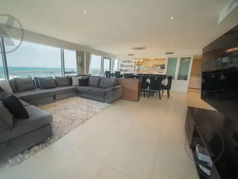 DEPARTAMENTO DE 5 AMBIENTES|  CON VISTAS INIGUALABLES| DEL MAR EL PUERTO Y EL GOLF