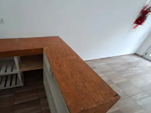 Local en Alquiler en Santos Lugares, $ 700.000
