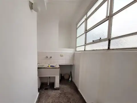Departamento en Alquiler en Terminal de Omnibus, $ 550.000