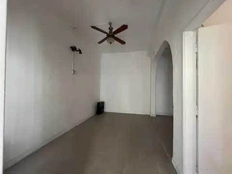 Depto Tipo Casa 3 ambientes con 2 baños