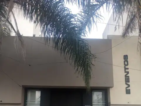 Local - Alquiler - Argentina, Morón - Avenida Rivadavia  15600