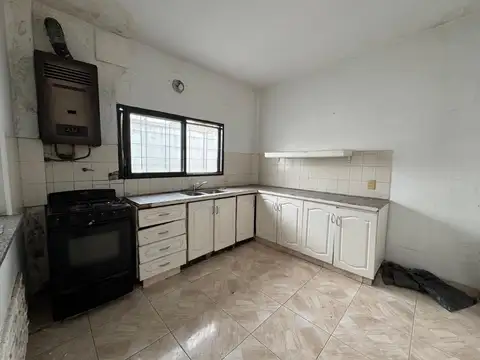 Depto Tipo Casa en Venta en Ciudad Evita, USD 75.000