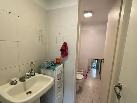 PISO DE OFICINAS - 107 M2 SOBRE AV. LURO