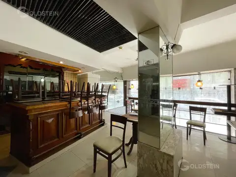 Edificio Comercial en Balvanera