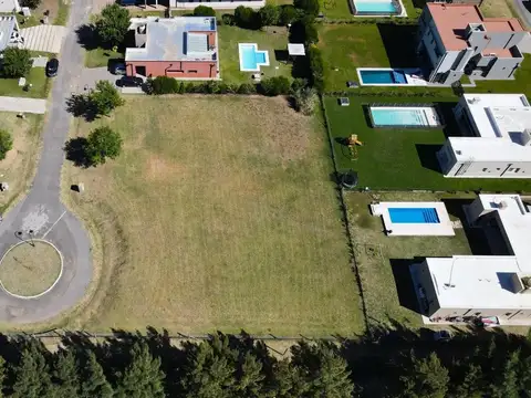 Terreno en Venta en Club de campo Cruz del Sur, USD 40.000