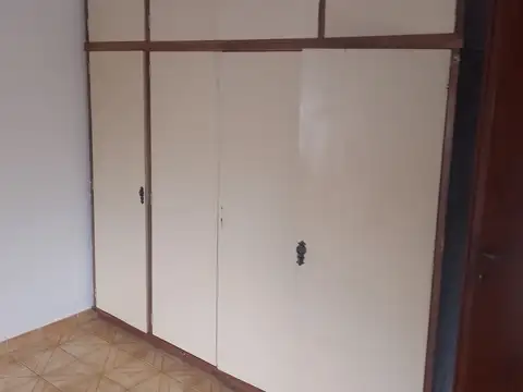 Casa en Alquiler en Abasto, $ 700.000
