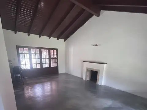 Casa en Alquiler de 3 dormitorios