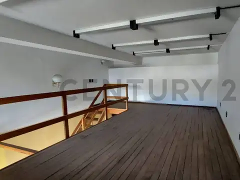 Casa y locales en venta en Rafaela, céntrico