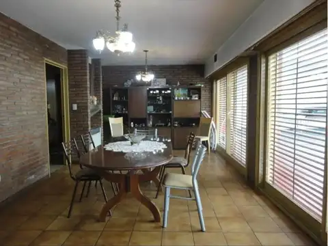Emilio Mitre 1254