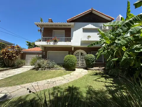 Casa en Alquiler - Acassuso