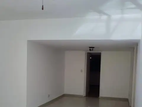 Departamento en Venta en Balvanera, USD 164.000