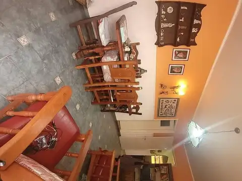 Depto Tipo Casa en Venta en Temperley, USD 90.000