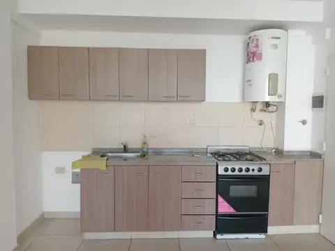 Departamento en Alquiler en Villa Pueyrredon, $ 700.000