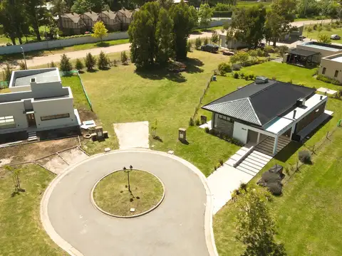 Terreno en Venta 25  mts Fondo