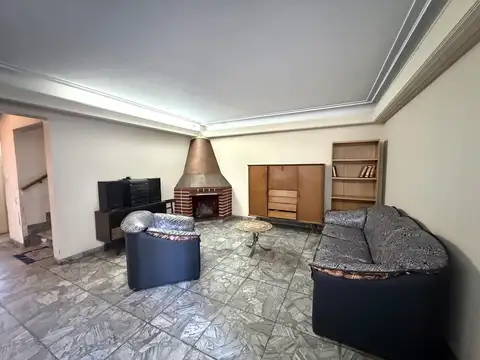 Casa en Venta en Rafael Calzada, USD 159.000