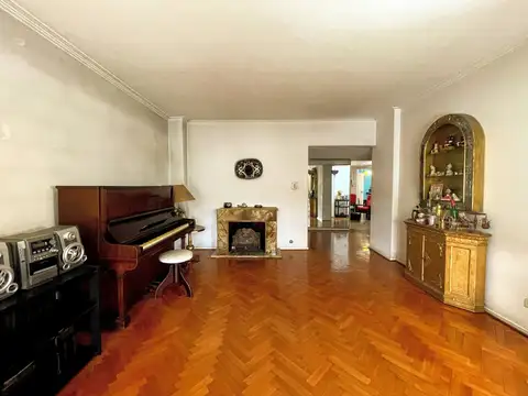 Departamento en Alquiler con 1 cocheras