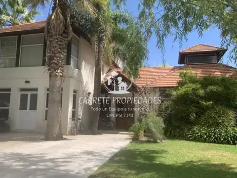 Casa en venta de 5 ambientes y cochera. La Pradera. Pilar