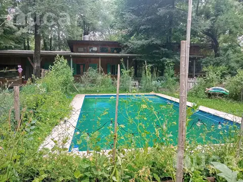 VENTA | HERMOSA CASA de MADERA, PARQUE y PILETA | Las Chacras, Ing. Maschwitz