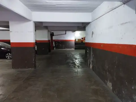 Cochera en Venta Cubierta