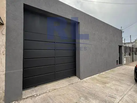 Galpón con Oficina