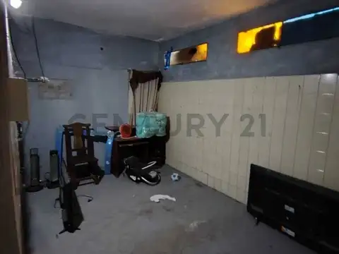 9 de julio 1400, Piso 0