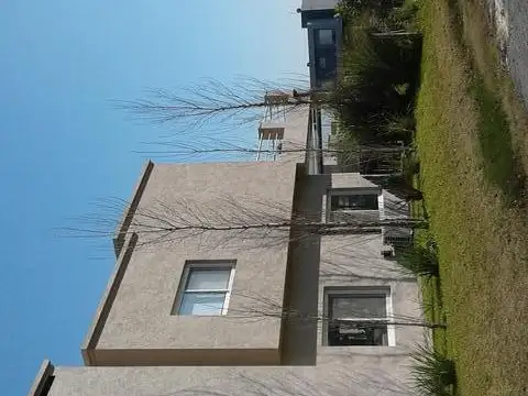 HERMOSA CASA EN VENTA SANTO DOMINGO