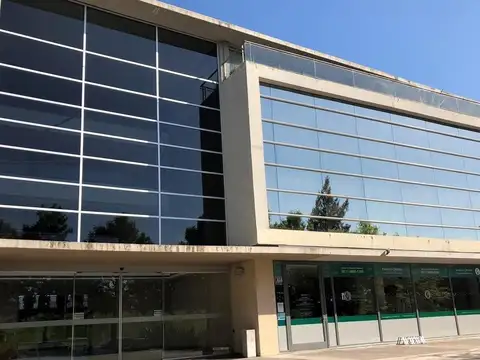 Oficina  en Venta en Polo I, Pilar, G.B.A. Zona Norte